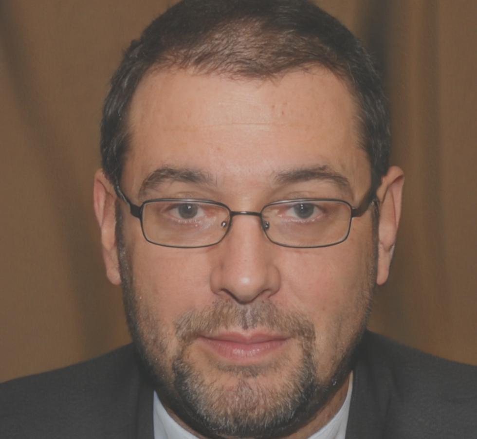 Portrait de Bastien Mercier, expert en financement
